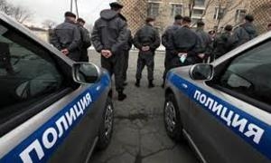 Полиция применила дубинки против митингующих в Москве