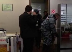 Полиция пришла в офис ФБК искать бомбу
