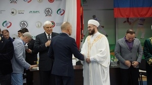 Муфтий Татарстана получил коричневый пояс по джиу-джитсу