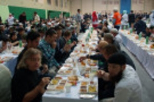 Татарстанцы съели на ифтаре более трех тонн плова