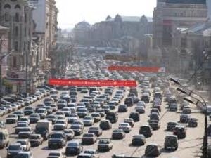 Количество магазинов и кафе на Садовом в центре Москвы сократилось до минимума