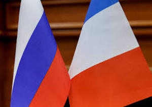 Россияне будут получать визы во Францию за 48 часов
