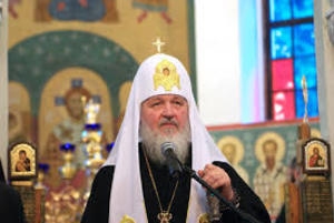 Патриарх Кирилл поговорил с молодёжью о хламе в интернете