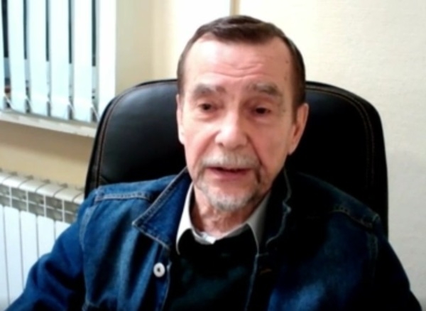 Лев Пономарев объявил о ликвидации своей организации