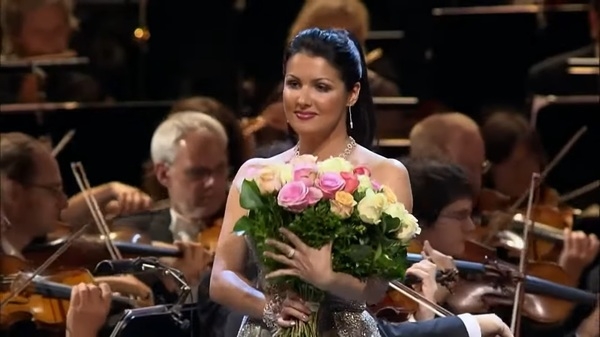 Анна Нетребко высказалась об исключении из мартовских постановок La Scala