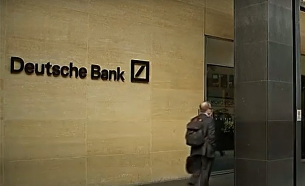 FT: Deutsche Bank вывез из России в Германию сотни специалистов