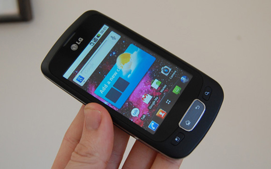 пороговых требований к аппаратной «начинке» телефонов, и Android 2.3