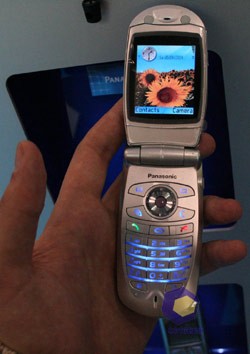 Panasonic X700 на выставке Symbian Expo 2005