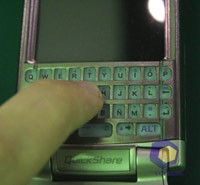 Sony Ericsson P990i на выставке Symbian Expo 2005