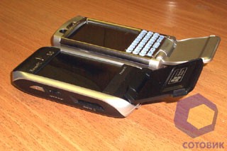 Sony Ericsson P990i и Rover S5